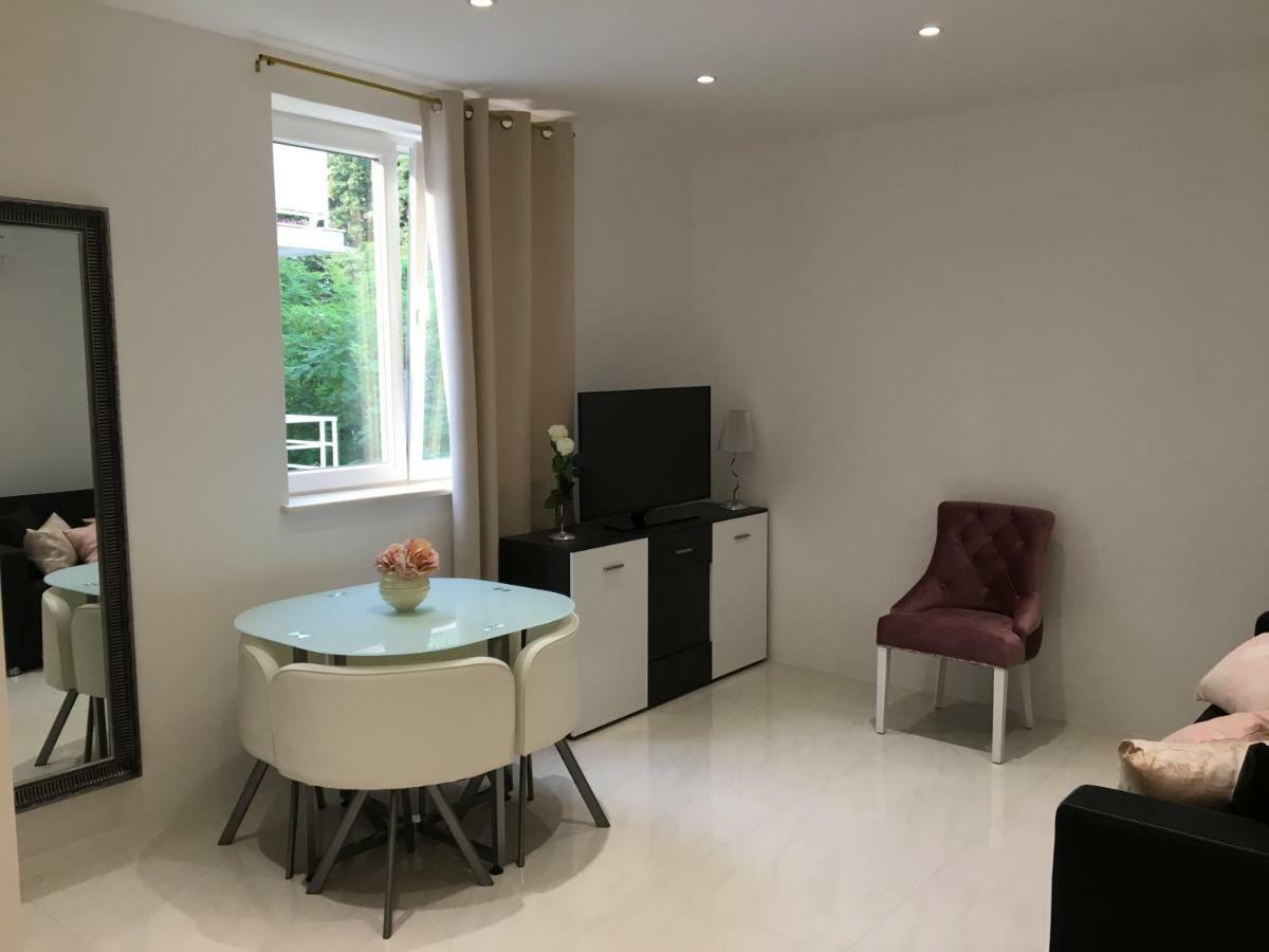 Concordia Lux Apartman *